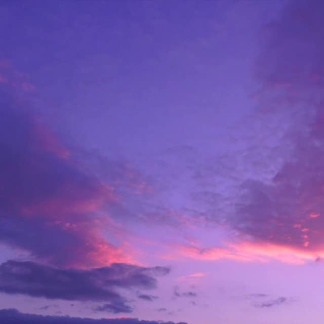 432 HZ Meditationsmusik - Silent Clouds